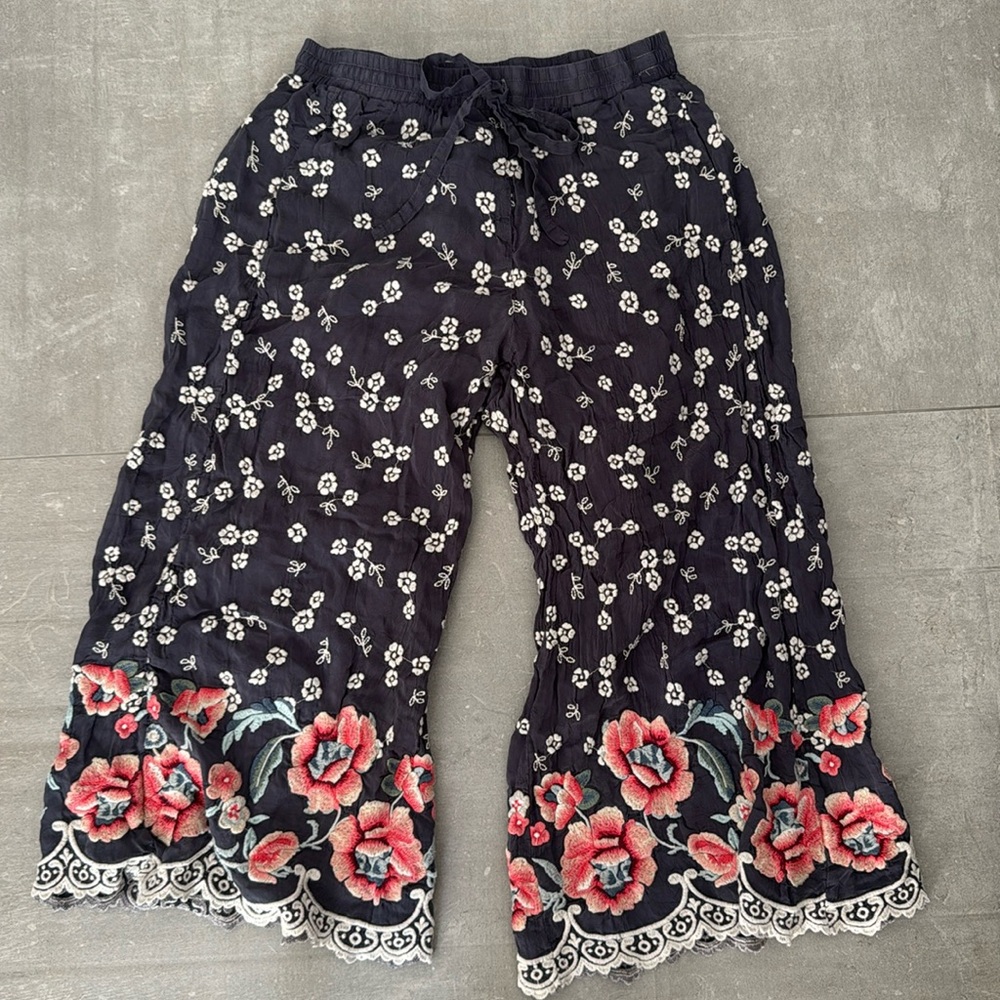 Johnny Was culotte pants size XS